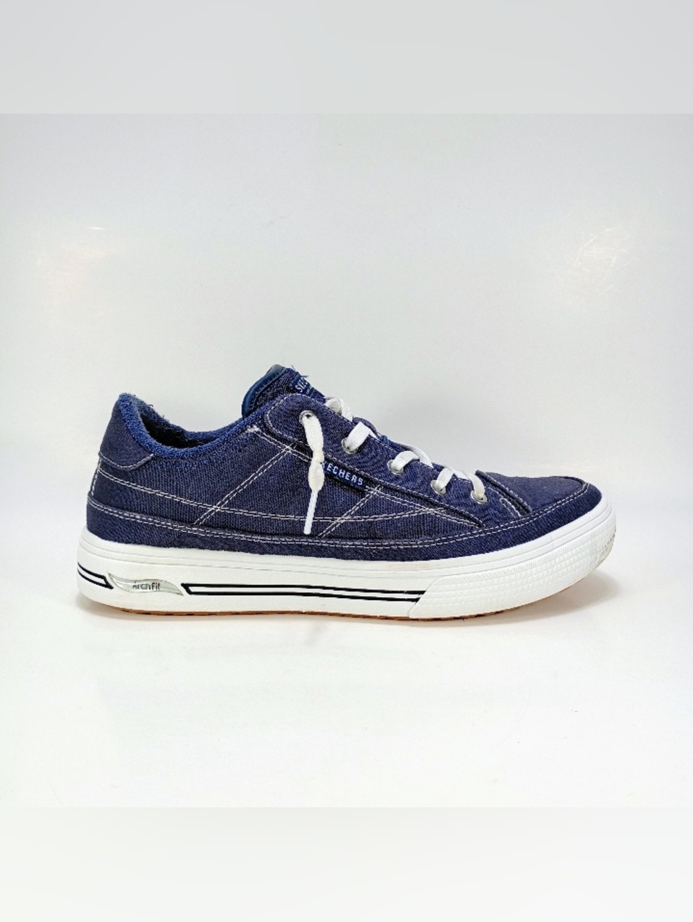 SKECHERS Arch Fit Arcade Arcata Womens 9 Navy Blue Canvas Slip On Sneakers